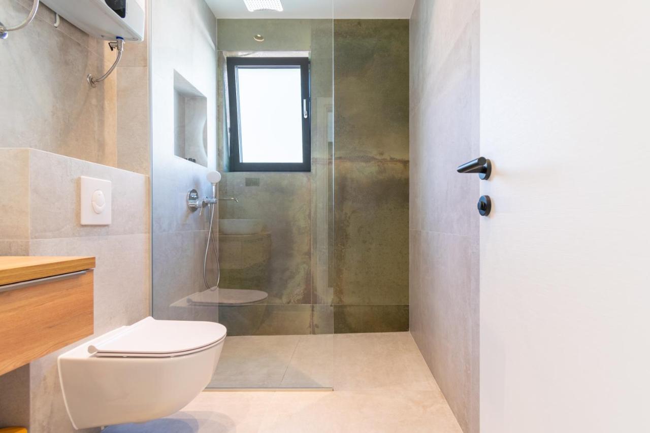 Apartmani Pino 1 Башка-Вода Екстер'єр фото