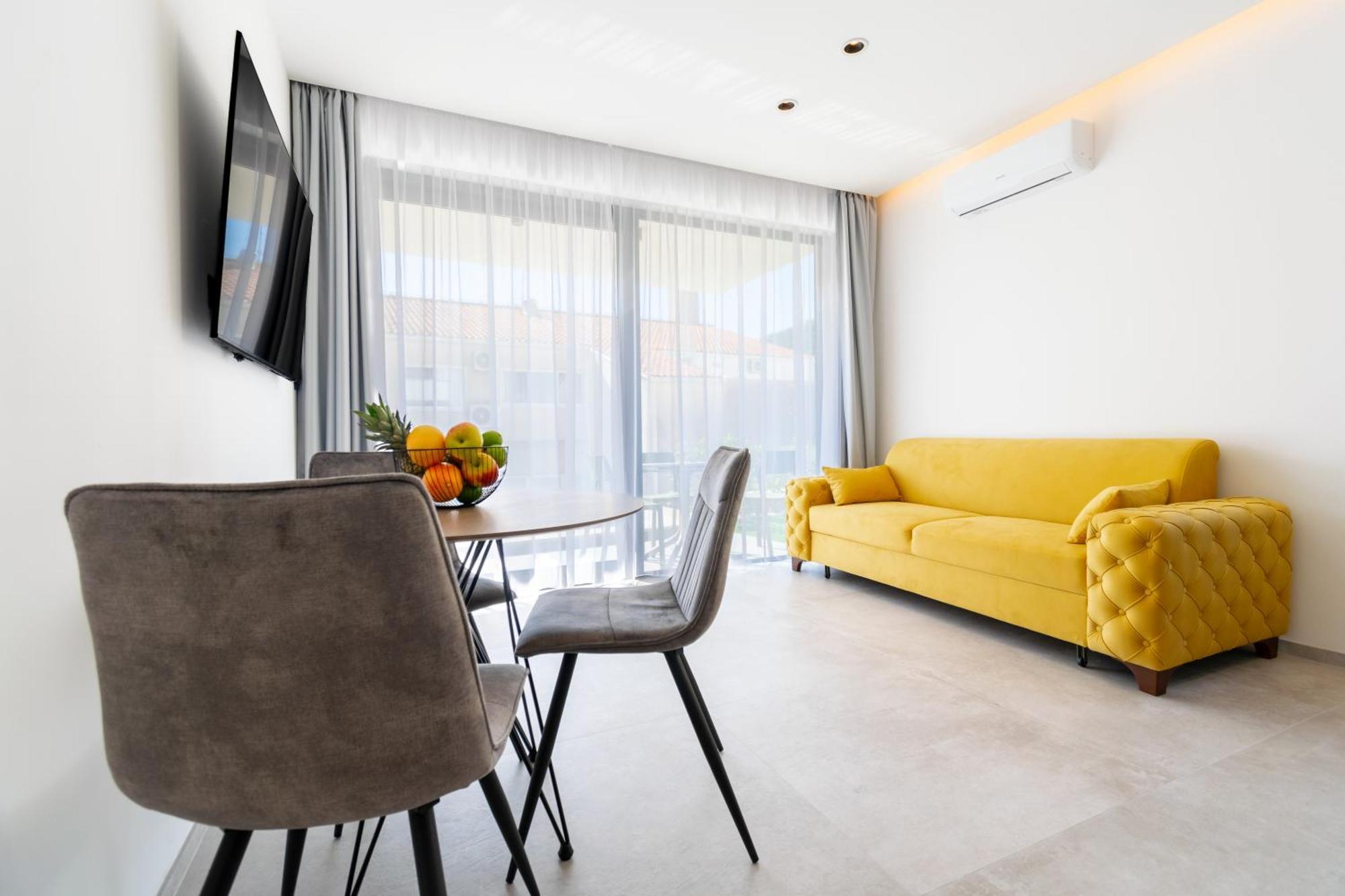 Apartmani Pino 1 Башка-Вода Екстер'єр фото
